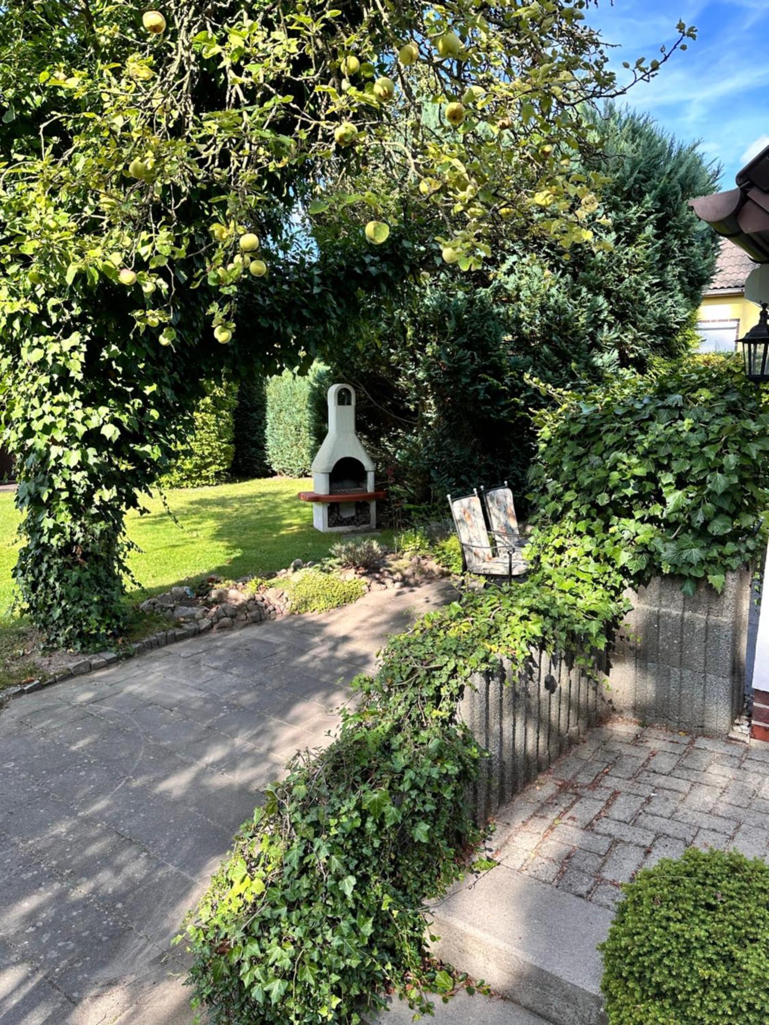 Perfekte Auszeit - Charmantes Ferienhaus Neuenhagen Bei Berlin Екстериор снимка